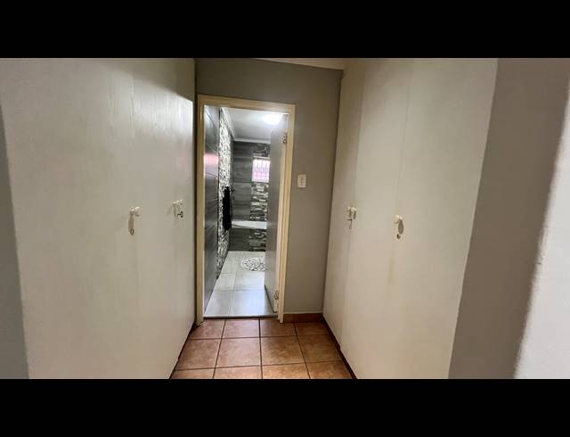 3 BEDROOM TOWNHOUSE FOR SALE IN RIDGEWAY